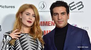 His younger brother joseph is also an actor and lives in germany. Elyas M Barek Palina Rojinski Uber Neuen Film Nightlife