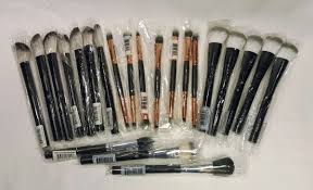 crown makeup brushes orted