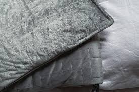 how to wash a weighted blanket washing