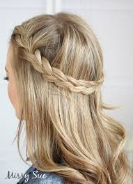 Sweep your hair to the side with cornrows, and wear the rest in fulani. Braid 17 French Braid Tie Back French Braid Hair Half Braided Hairstyles