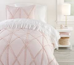 casual ruffle bedding look pottery