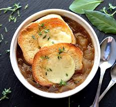 slow cooker french onion soup theveglife