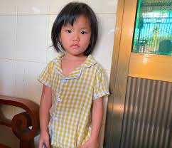 Pleiku: Bé gái 4 tuổi bị bỏ rơi, nghi bị bạo hành - Báo Gia Lai điện tử -  Tin nhanh - Chính xác