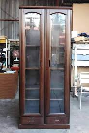 Display Cabinet L33 W16 H79 Inches