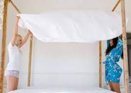 how to fit a queen fitted sheet to a
