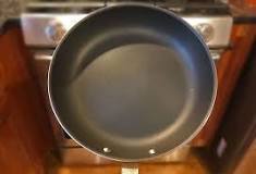 What frying pans can go in the oven?