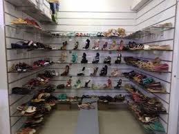 Glass Shoes Display Rack For Showroom