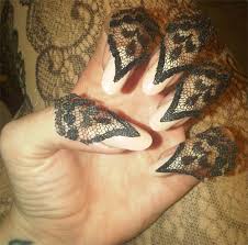 katy perry s avant garde lace nails