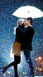Couple Kissing Raining Umbrella 4K ...