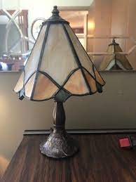 Style Stained Glass Panel Lamp