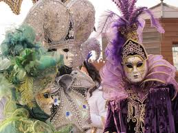 fun outfits to wear to mardi gras