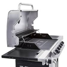 Displays gas level with easy to read indicator. A Review Of The Charbroil Performance Series 5 Burner Propane Gas Grill