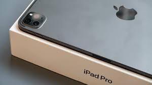 Auch dort brachte apple ein beliebtes gerät von einst mit neuer technologie zurück. Apple Ipad Pro Leak Verrat Massive Upgrades Fur Das Jahr 2021 Auto Und Technik Gq
