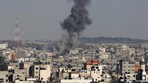 Image result for Israel bombardeó a Hamas en la Franja de Gaza