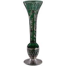 1930s venetian green glass bud vase w