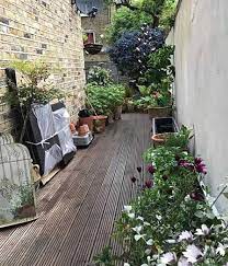 Awesome Ideas To Use Your Narrow Side Yard