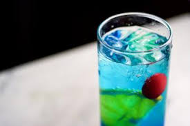 12 blue raspberry vodka drinks that are