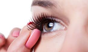 how to wear false eyelashes step by