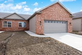 bloomington il real estate homes