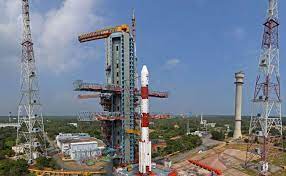 isro launches amazonia one and 18 sattelites space kidz india | ISRO ने  सफलतापूर्वक लांच किया अमेजोनिया-1, अंतरिक्ष में गूंजेगा गीता का संदेश |  Hindi News, राष्ट्र