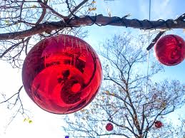 12 large christmas ornaments to add to