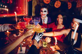 the 20 best halloween events in seattle