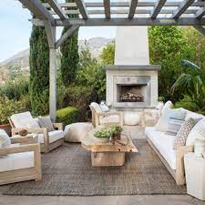 Outdoor beach decor is an excellent way to enhance your backyard and make it feel cozy and inviting at the same time. 75 Beautiful Coastal Patio Pictures Ideas July 2021 Houzz