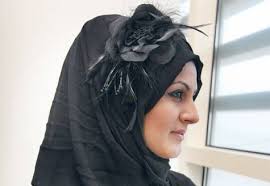 Under cover: the latest hijab fashion this season - 900226723