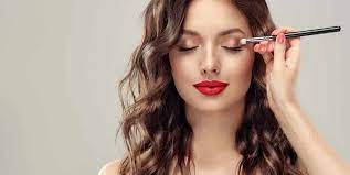 beauty parlours for makeup in kasganj