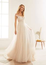 Designers make each wedding gown style to suit particular women's body shape. Wedding Dresses For Every Body Type Arabia Weddings