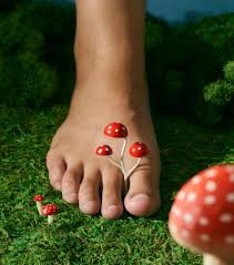 how do you treat toenail fungus the