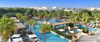 Pool Hotels In Qatar Drench In The Sun