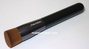 shiseido perfect foundation brush