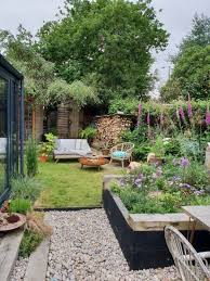 10 Stylish Small Garden Spaces Award
