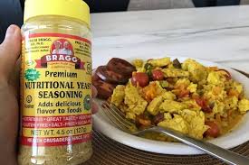 what is nutritional yeast 10 benefits