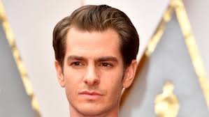 When he was three, he moved to surrey, u.k., with his parents and older brother. Andrew Garfield Faces Backlash For Saying He S Living Like A Gay Man Teen Vogue