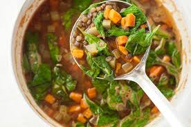 slow cooker terranean lentil soup