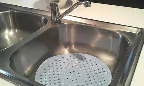 how to clean a stainless steel sink