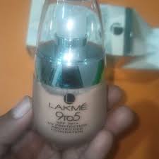 lakme 9 to 5 flawless foundation