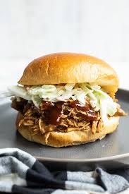 slow cooker pulled pork 6 ings