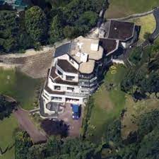 We really like to watch beautiful. New Paris Mansion Of Soccer Star Neymar In Bougival France Google Maps