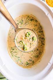 slow cooker broccoli cheese soup