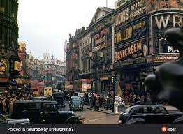 1940 Piccadilly Circus London Photos