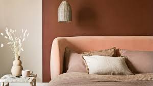 10 small bedroom paint ideas to add