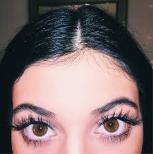 kylie jenner lash extensions how to