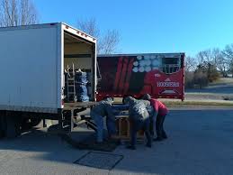moving company in bloomington in a