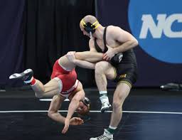 (born july 24, 2001, in allen, texas) is an american freestyle and folkstyle wrestler who competes internationally at 92 kilograms and collegiately at 197 pounds. Relive Iowa S Spencer Lee Defending His 125 Pound Title Ncaa Com