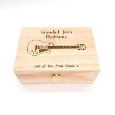 personalised plectrum guitar picks box