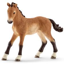 Tennessee walkers are famous for their gaits, which are extremely pleasant for riders: Schleich Tennessee Walker Foal 13804 Schleich Horse Club