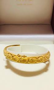 周大福 designer gold bracelet women s